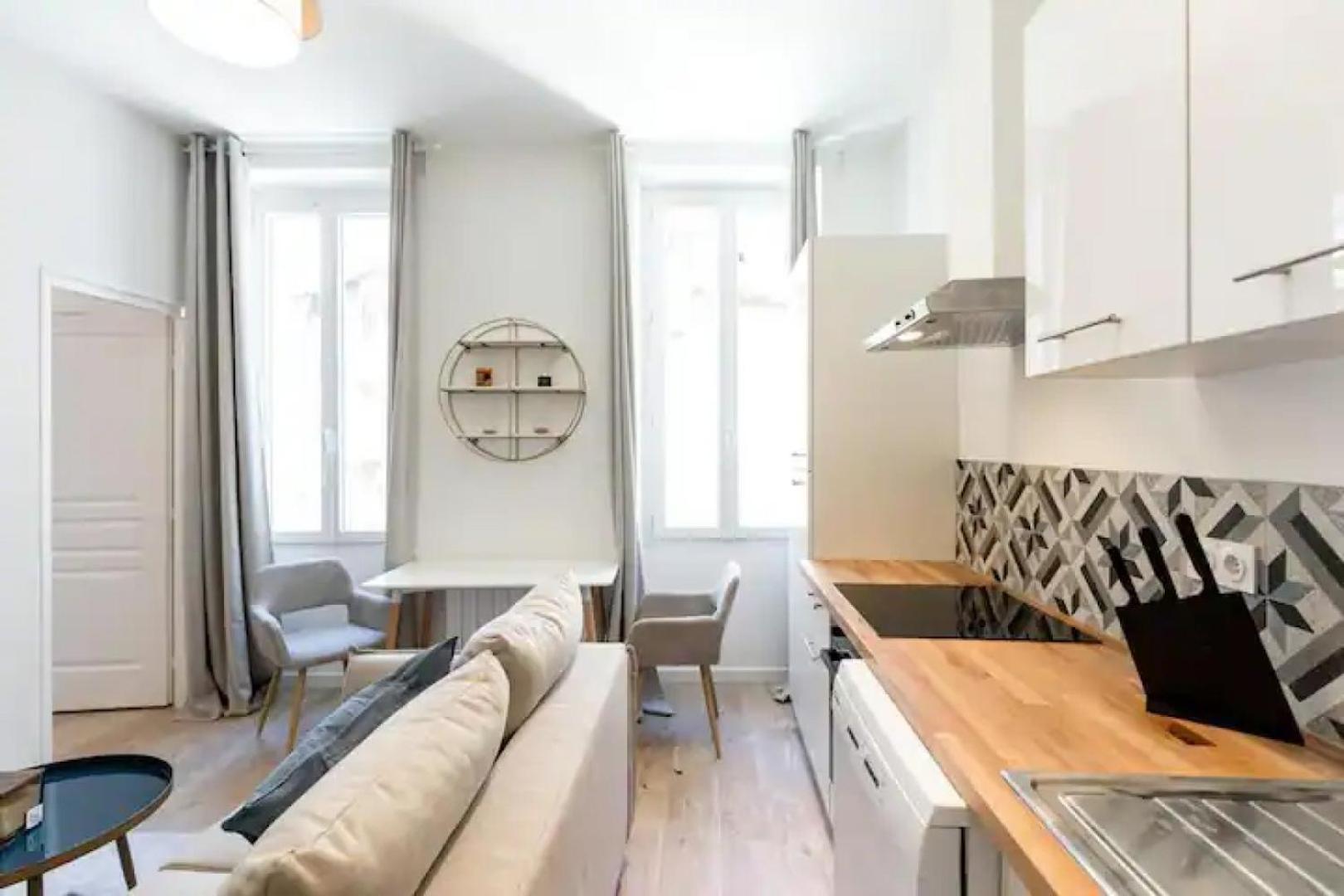 Cozy 1br In The Heart Of Cours Julien | By Airnest Appartement *